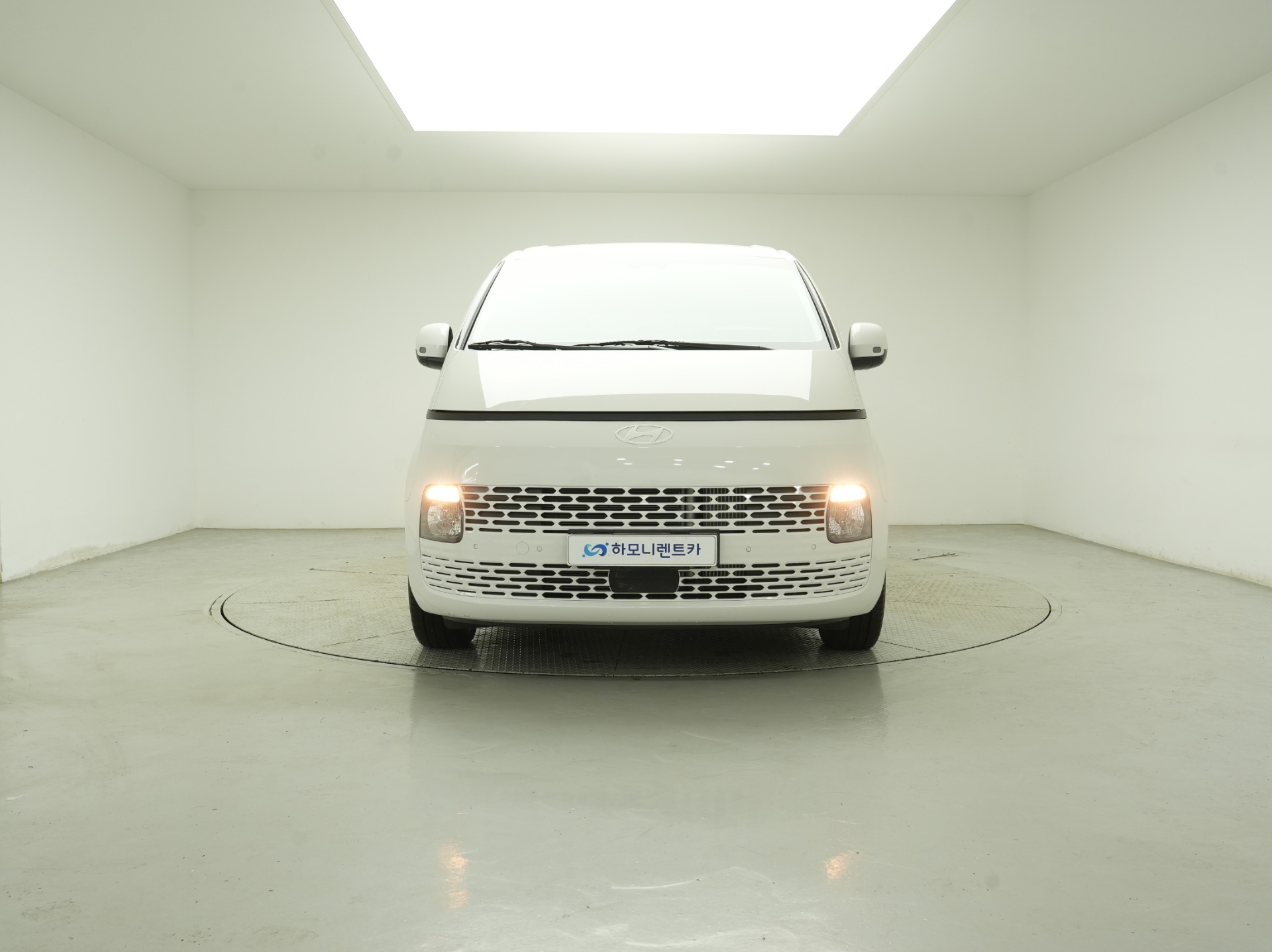 스타리아 투어러 디젤 2.2 9인승 모던 2WD 2024 년형